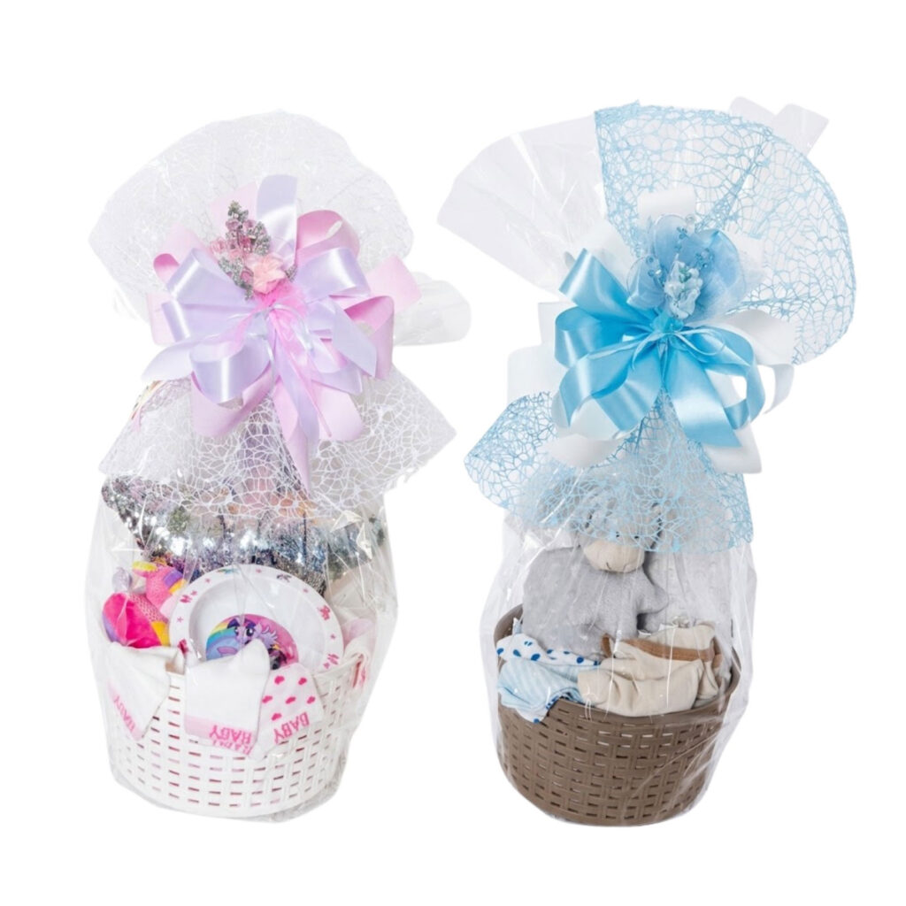Cesta Mediana para Bebé con Peluche y Accesorios